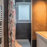 Two Bedroom Near Shops & Tram Apartament Villeneuve-d'Ascq